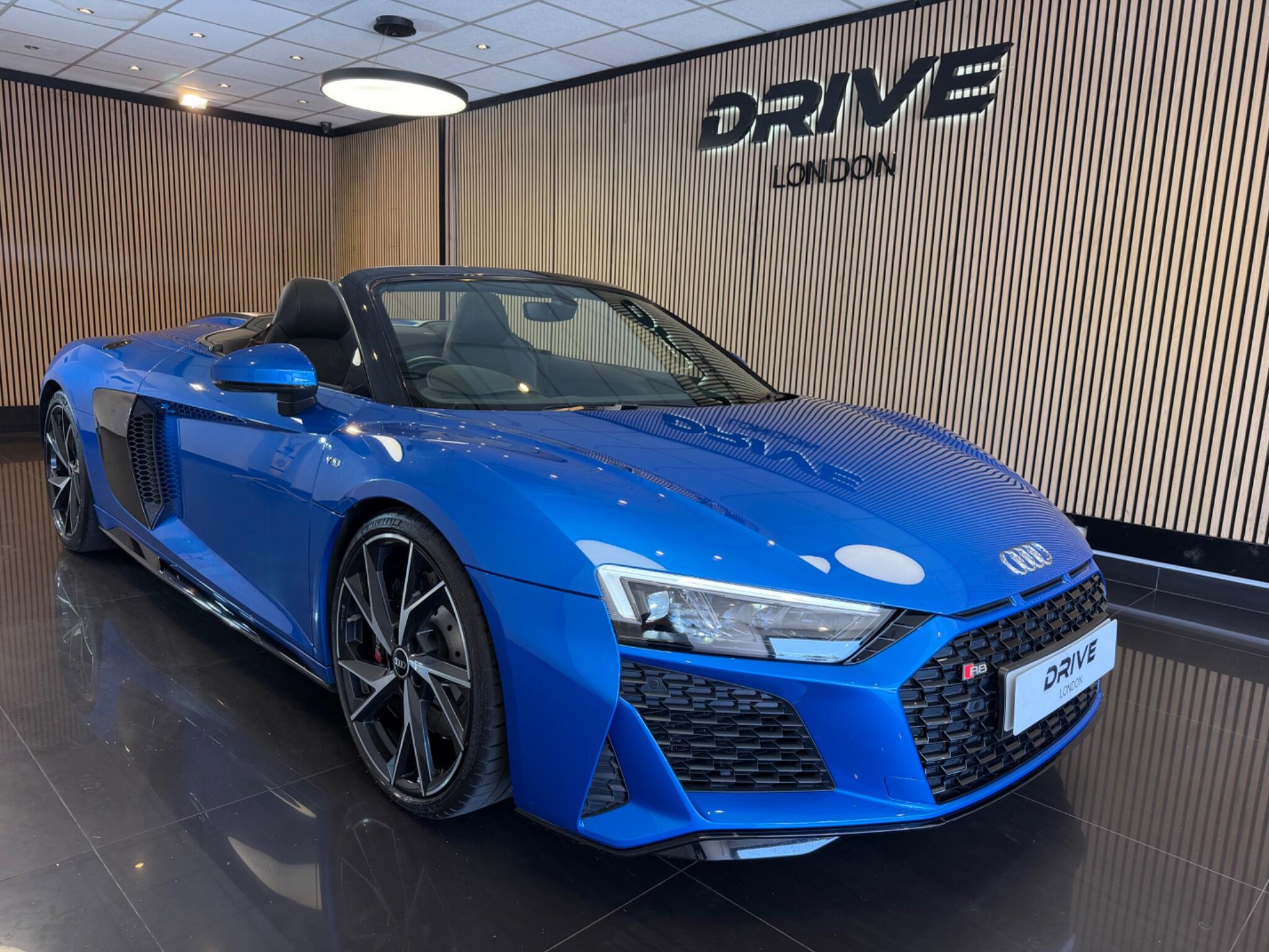 Audi R8
